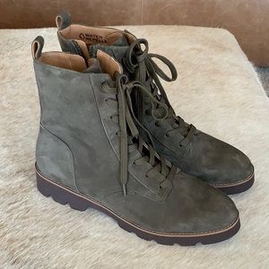 Vionic Olive Green Suede Boot Brand New Never worn